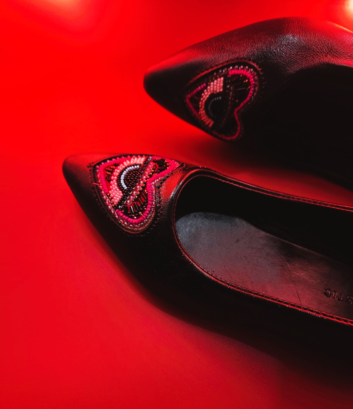 Gypsy gaze - pointed toes